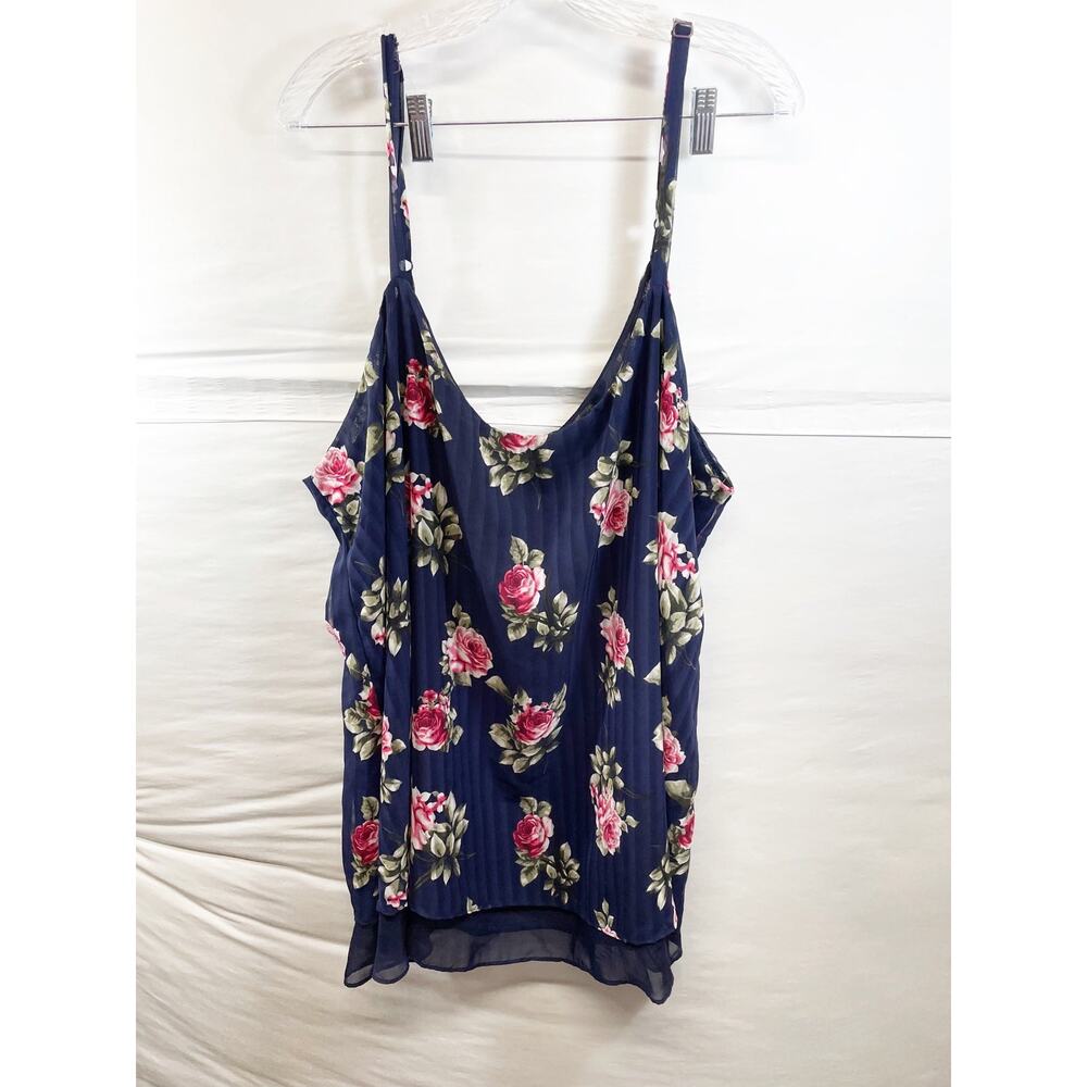 Torrid Navy Blue Floral Tank Top Size 4